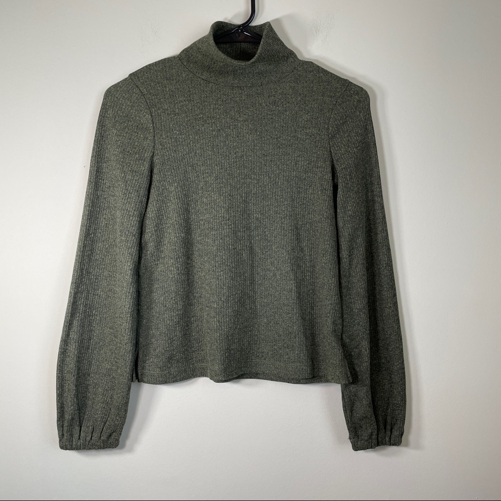SOLD Madewell Heathered Bubble Sleeve Swing Turtleneck Sweater Olive Green - Picture 1 of 9